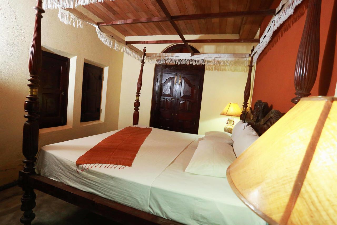 Villa Kusum Hikkaduwa Exterior foto