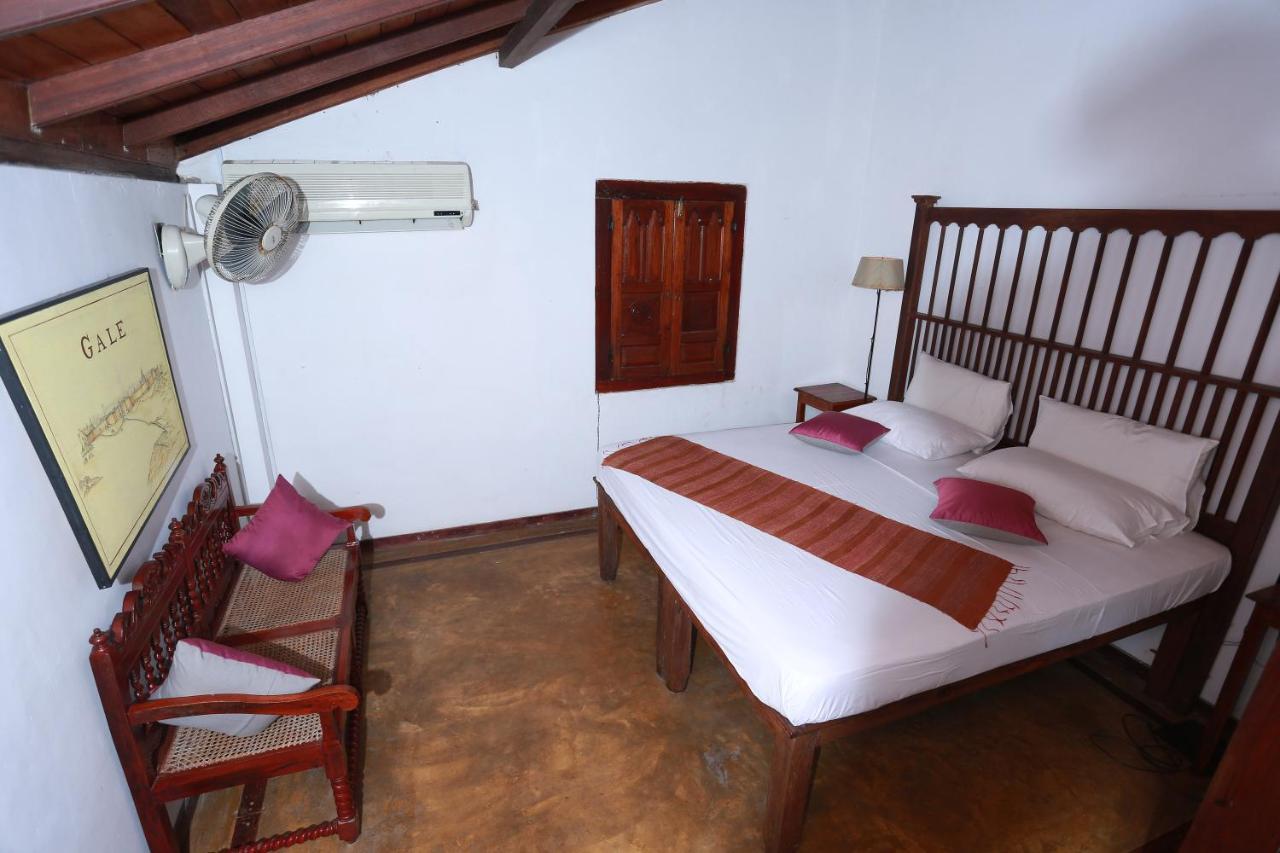 Villa Kusum Hikkaduwa Exterior foto