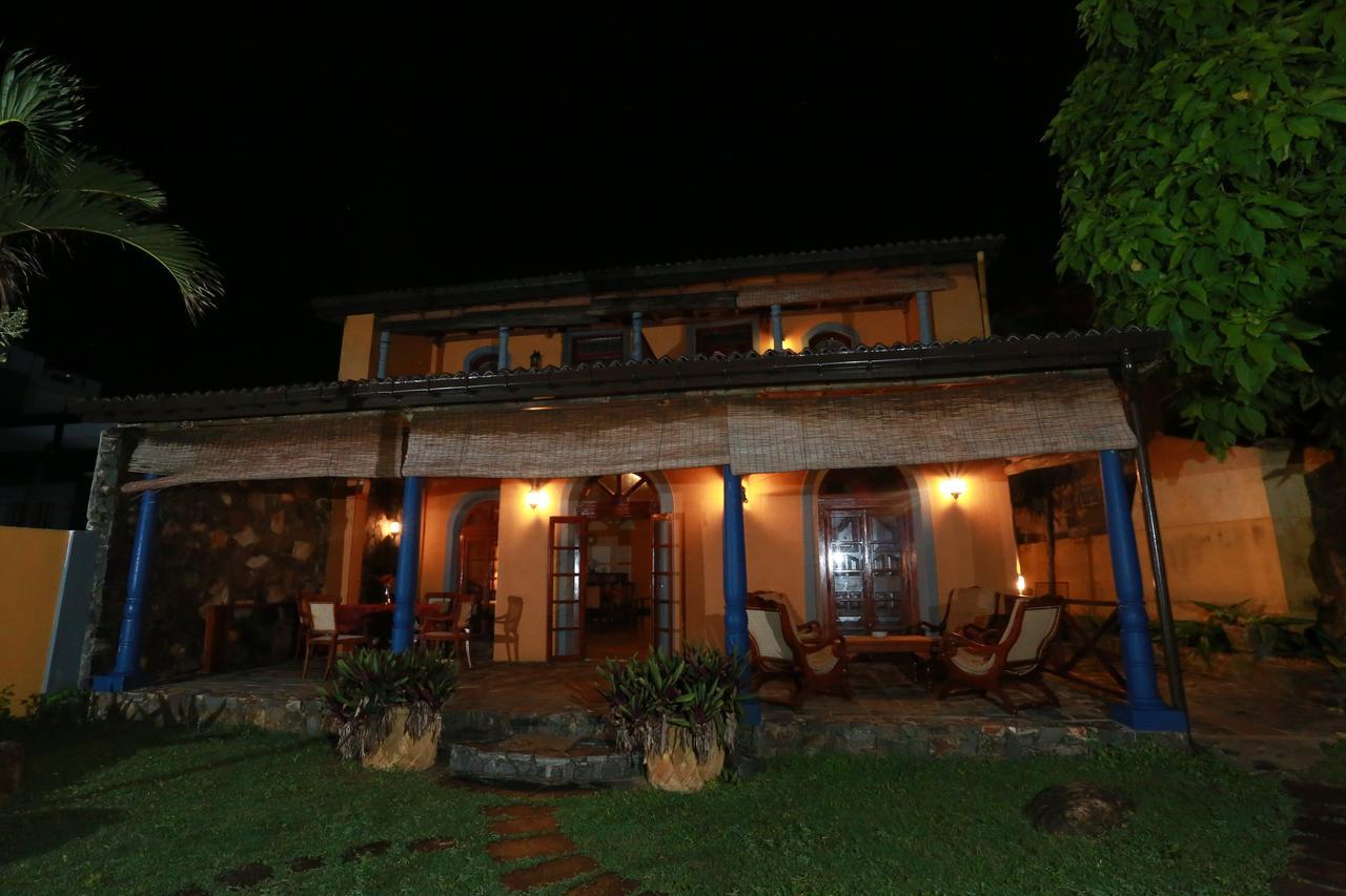 Villa Kusum Hikkaduwa Exterior foto